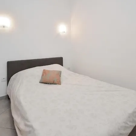 Lovely In Ghisonaccia